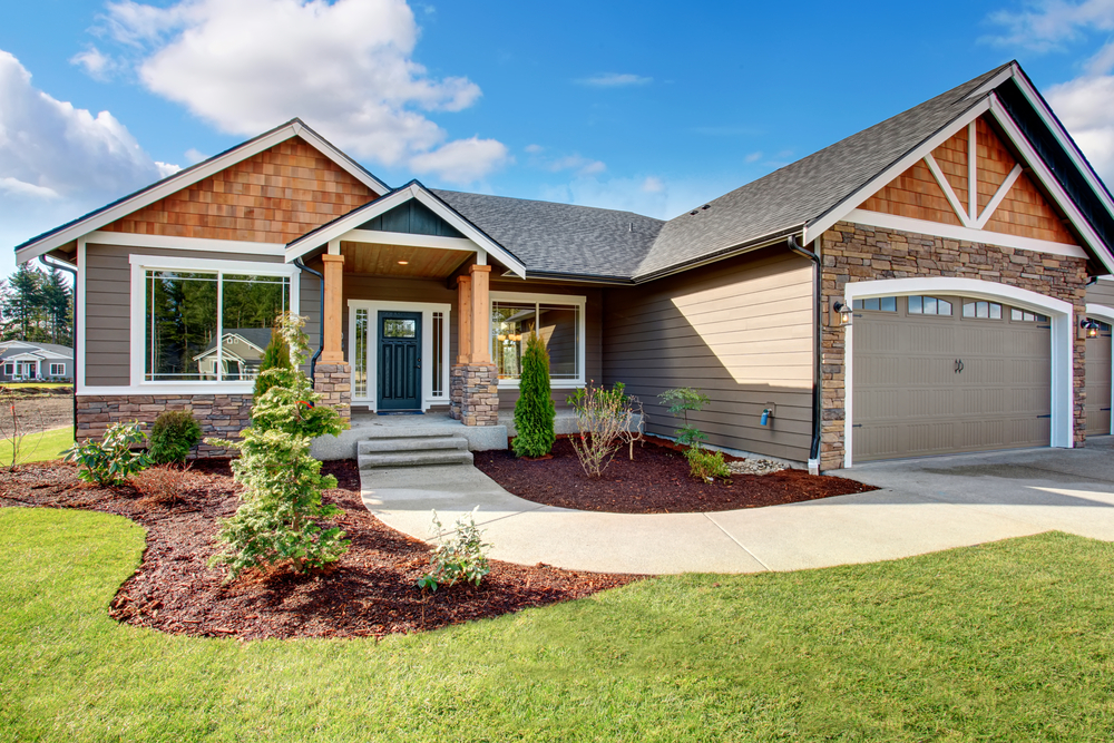 shutterstock_295207949 house exterior home insurance photo